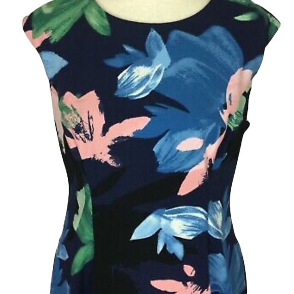 Like New Vince Camuto Dress - Picture 6 of 9